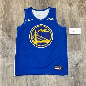 NIKE • JERSEY • SZ. M boy